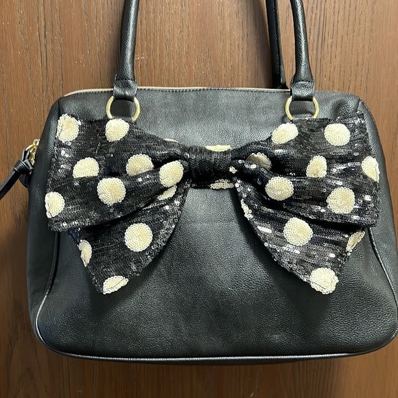 Betsey Johnson Black Satchel polka dot bow - Picture 5 of 14